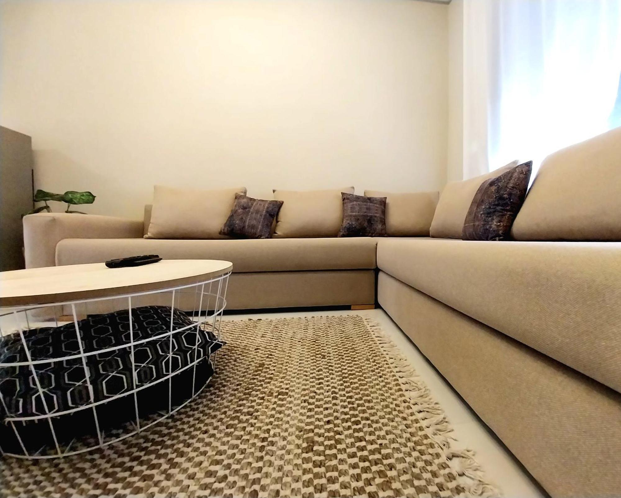 Cosy Appartement Proche De L'Aeroport Mohamed 5 Deroua Eksteriør billede